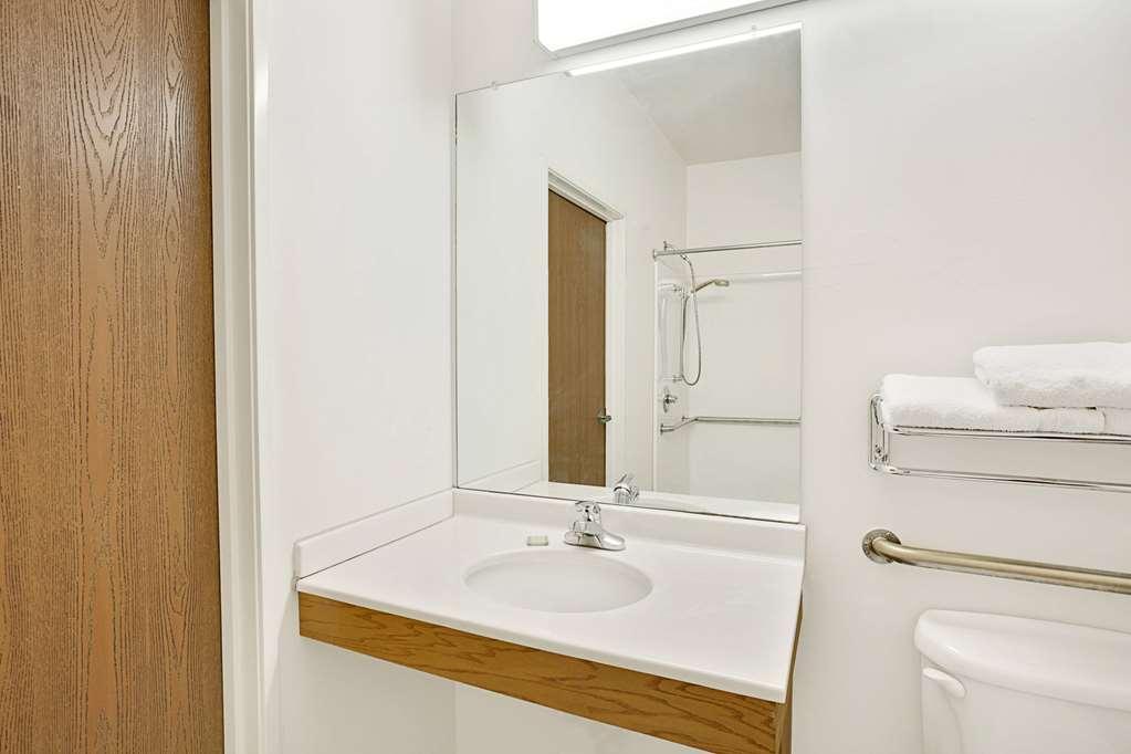 Super 8 By Wyndham Hampshire Il Hotel Ruang foto